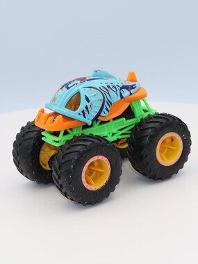 Hot Wheels Monster Trucks Color Switch - Piran-ahhhh